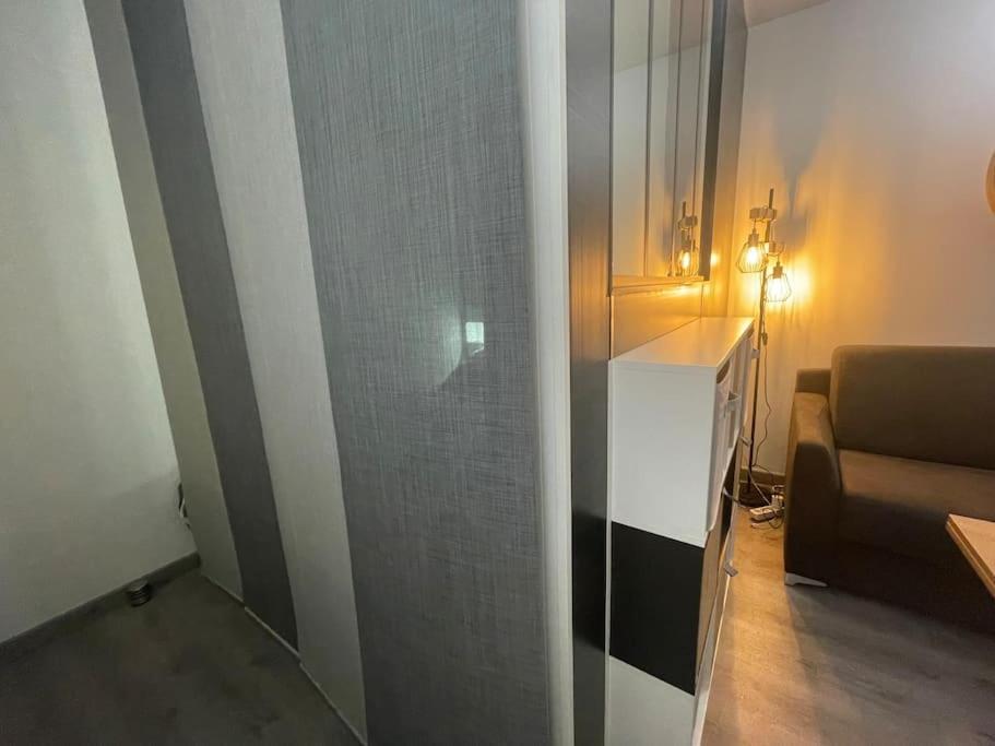 Le Cocon Hyerois Apartment อิแยร์ ภายนอก รูปภาพ