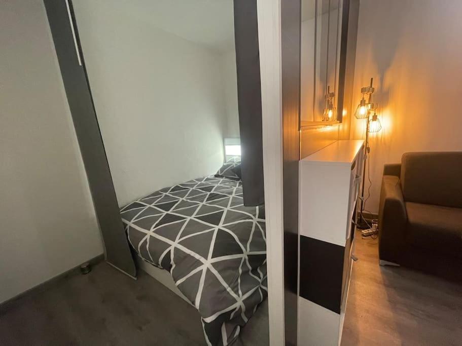 Le Cocon Hyerois Apartment อิแยร์ ภายนอก รูปภาพ