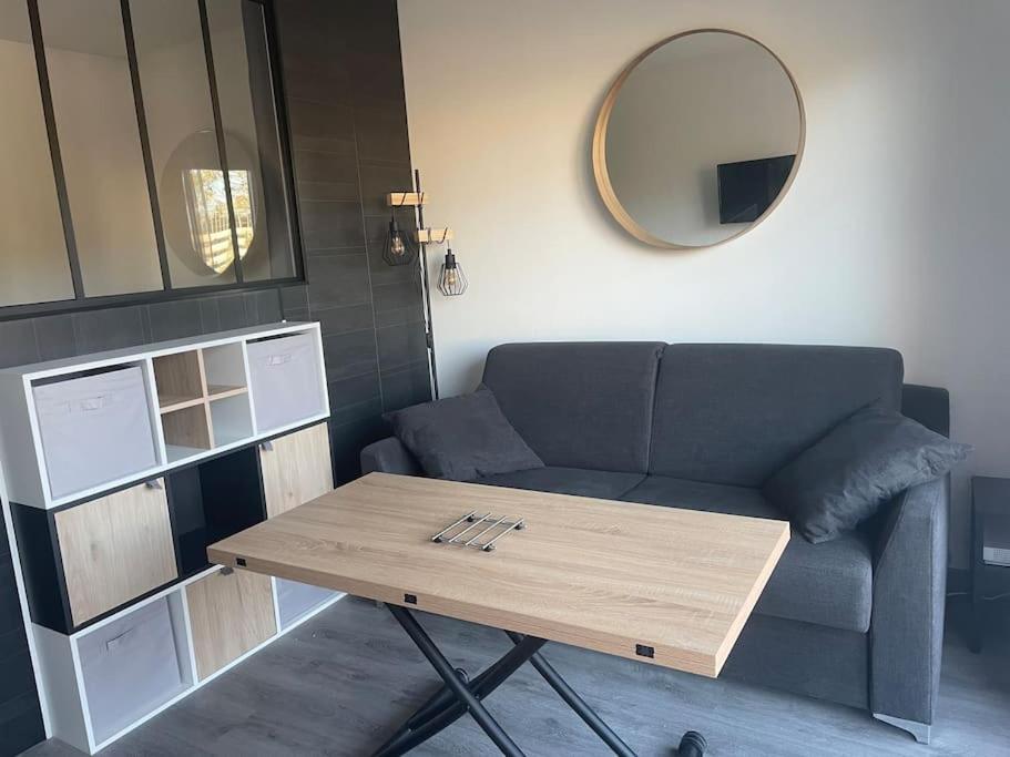 Le Cocon Hyerois Apartment อิแยร์ ภายนอก รูปภาพ